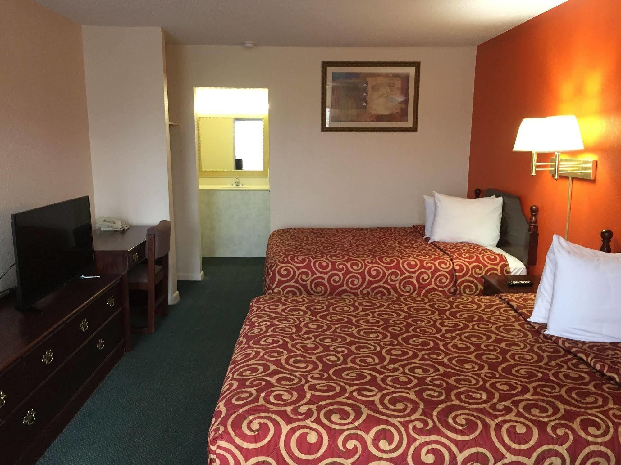 Economy Inn St. James Exteriör bild