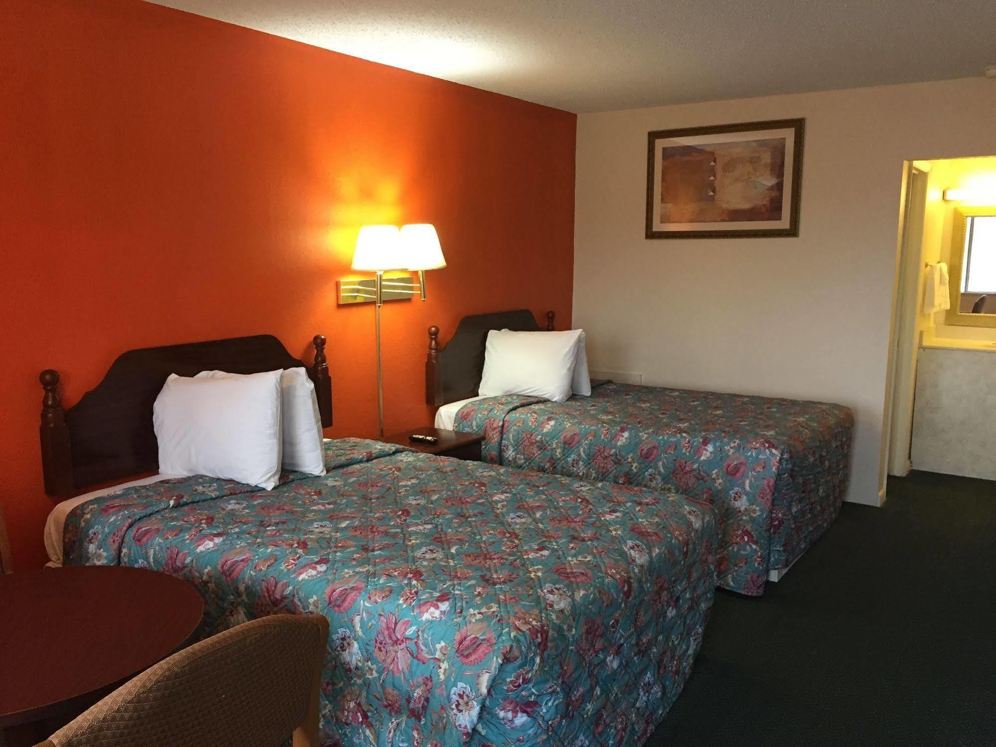Economy Inn St. James Exteriör bild